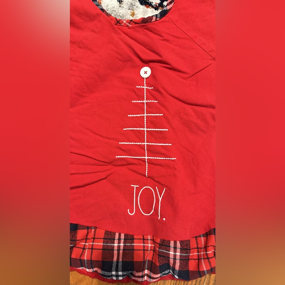Rae Dunn Tree Skirt
